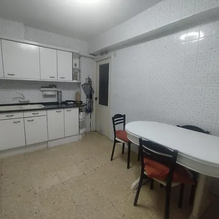 Piso De Castros Διαμέρισμα Monforte De Lemos