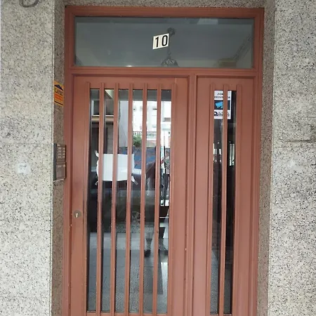 Piso De Castros Διαμέρισμα *